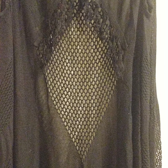 Black sleeveless vest with fringe OS - Picture 3 of 5